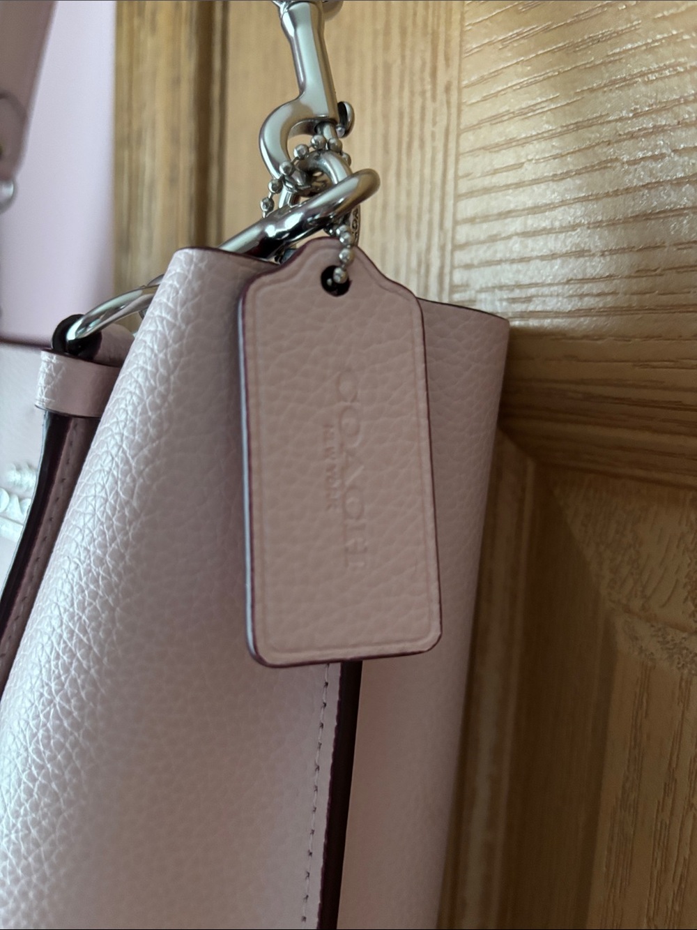 Coach Pebbled Leather Bucket Bag in Blush Pink with Magenta Interior - Picture 4 of 4